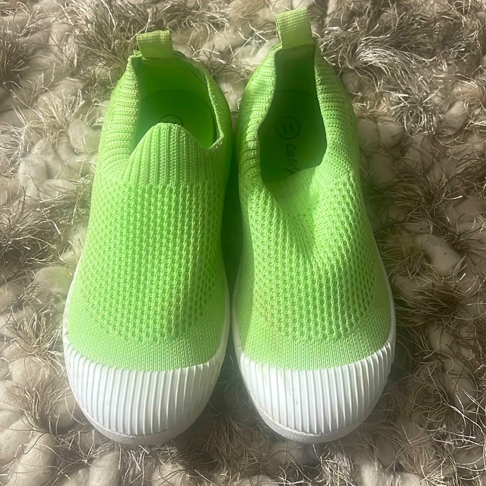 Girls water shoes
